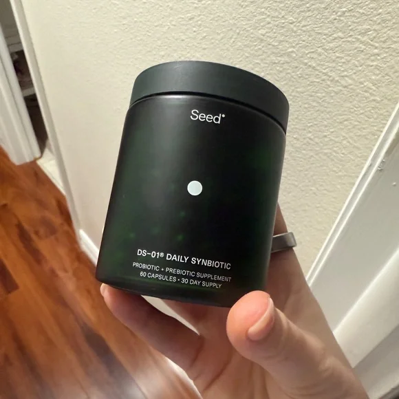 SEED DS-01 Daily Synbiotic Probiotic 1 month supply - Picture 2 of 5